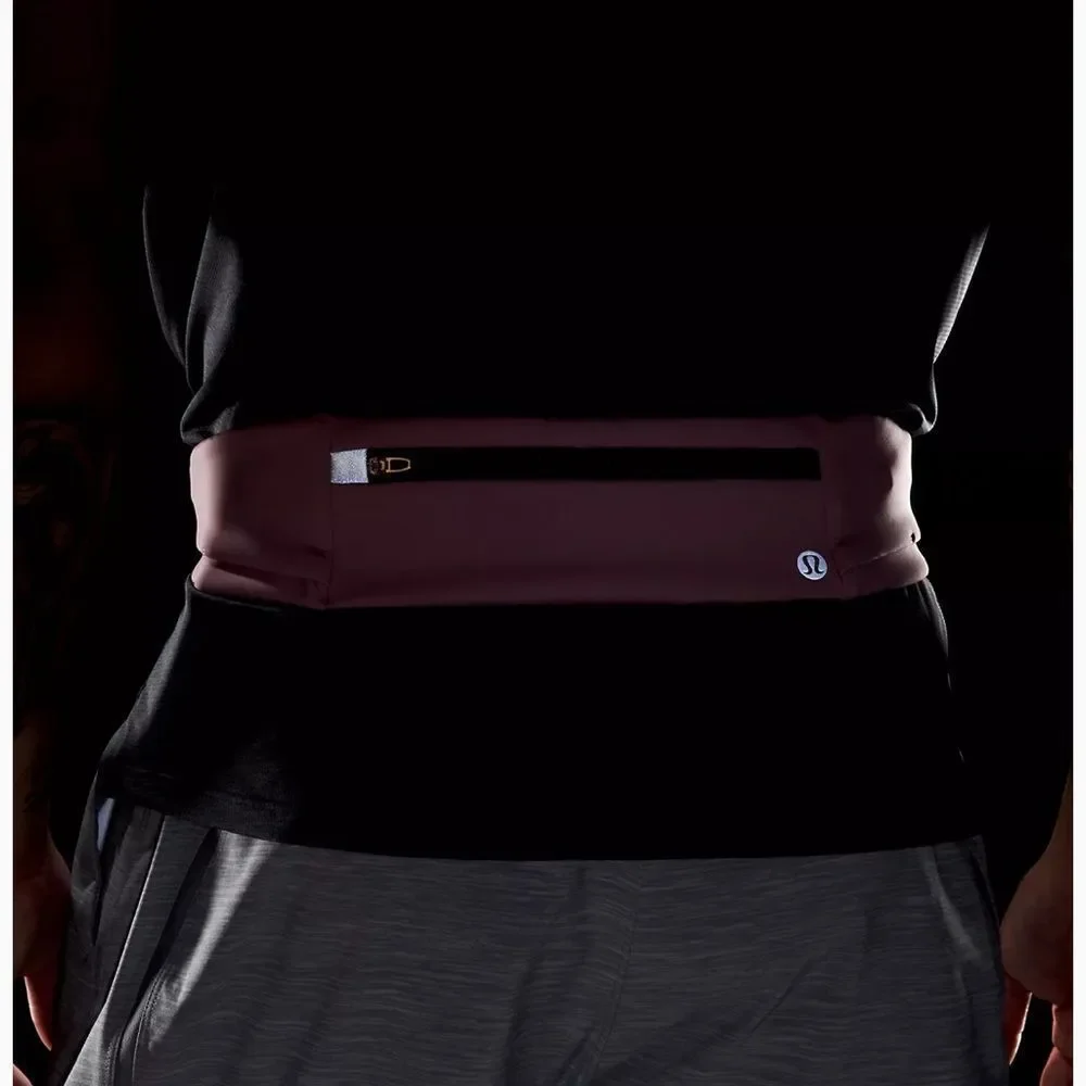 🍋LULULEMON ATHLETICA | Fast and Free Running Belt in Vintage Mauve - Picture 6 of 9